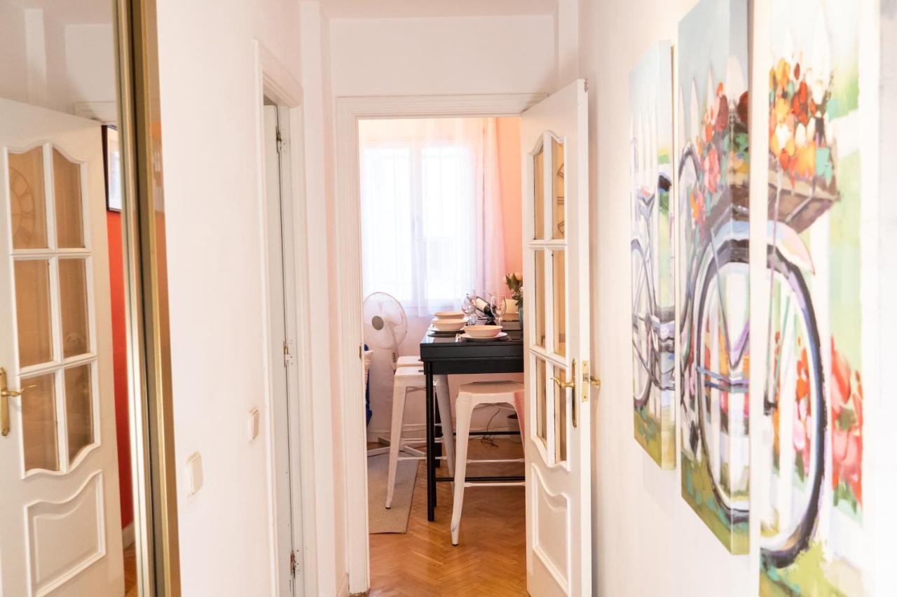 Apartmán Gran Via Central Lovely Private Apt In The Heart Of Chueca Madrid Exteriér fotografie